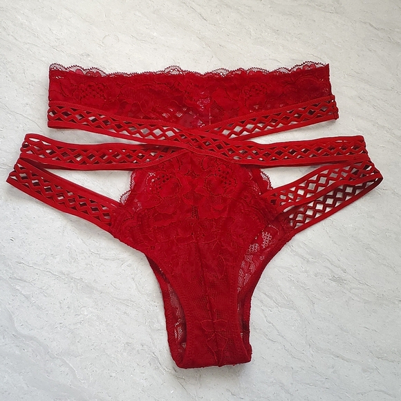 Lace high-waisted Adore Me Panties - Picture 2 of 6